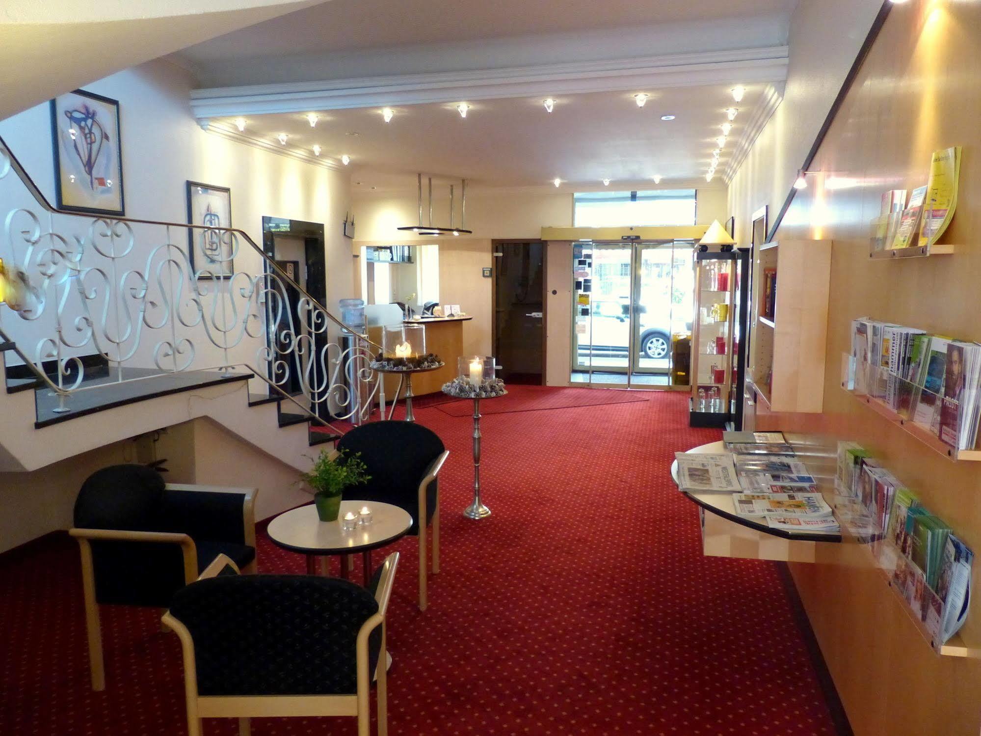 City Hotel By Celina Hagen  Zewnętrze zdjęcie